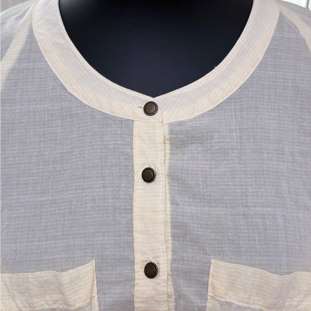 Free People Yellow and White Gingham Button Front Lace Back Small Blouse - Picture 4 of 10